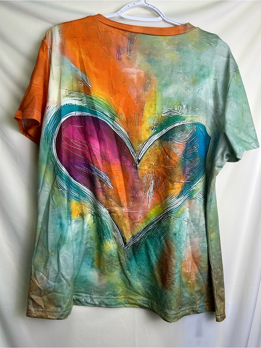 Multicolor V-Neck Heart Graphic Tee - Women's Short Sleeve - Picture 3 of 3
